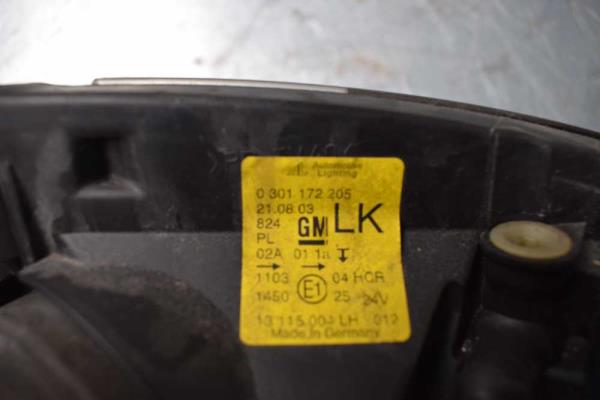 PHARE GAUCHE OPEL - Vue 3